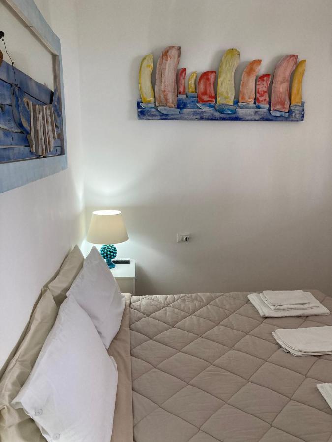 Villa Azzurra Beachfront Mondello - باليرمو المظهر الخارجي الصورة
