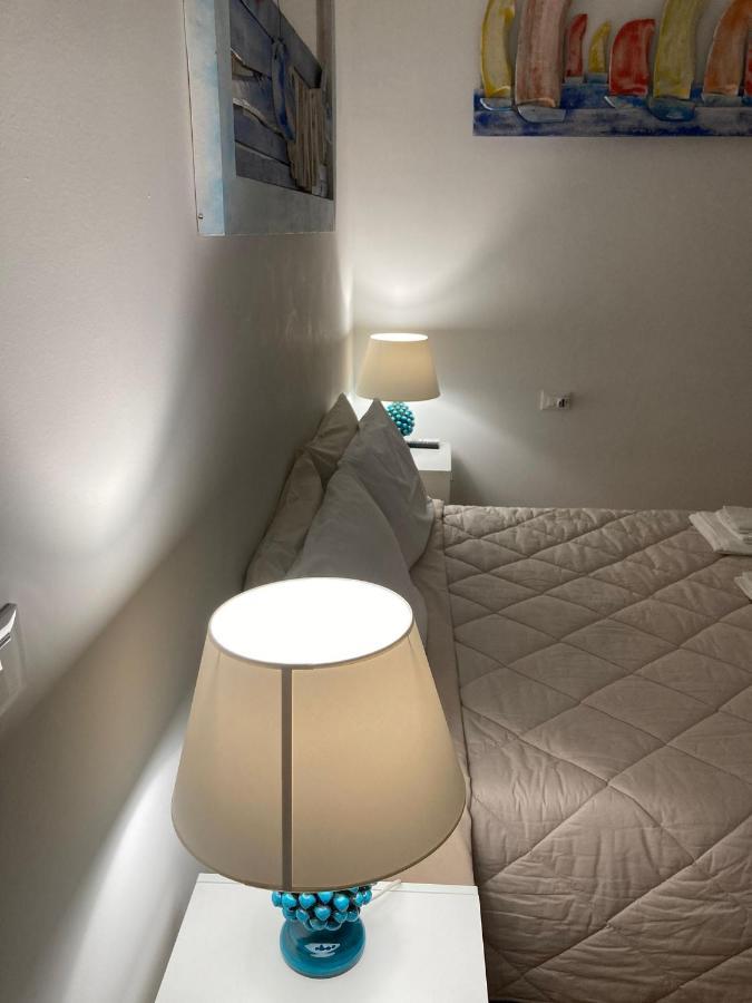 Villa Azzurra Beachfront Mondello - باليرمو المظهر الخارجي الصورة